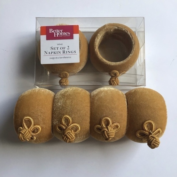 Better Homes & Gardens SET OF 6 Tan Gold Velvet Asian Knot Round Napkin Rings - Picture 3 of 11